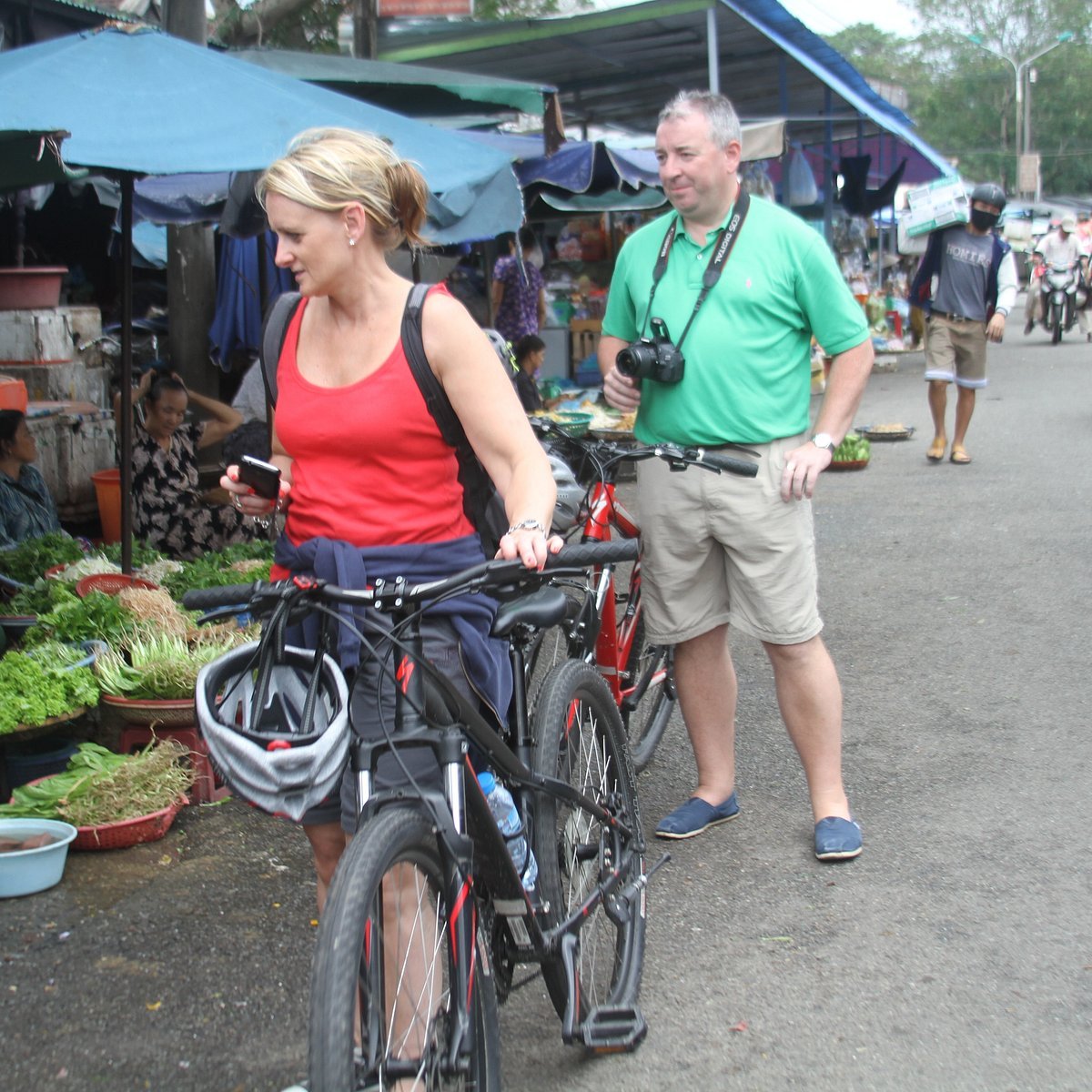 Hue Cycling Tour 1 Day